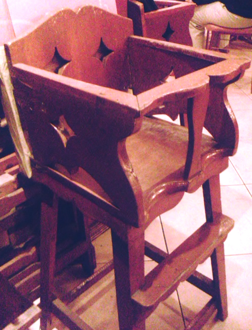 casa reyes hi chair